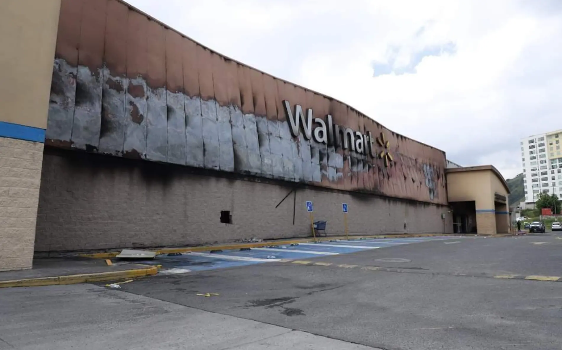 Walmart Guadalupe y Periférico